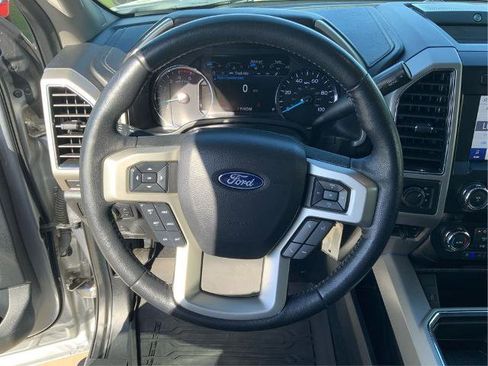 Certified 2020 Ford F450 Lariat w/ Lariat Value Package AWD/4WD image 19