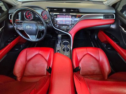 Used 2018 Toyota Camry XSE w/ Audio Package FWD image 9