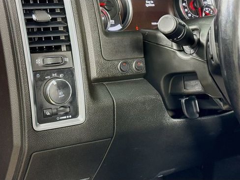 Used 2021 RAM 1500 Classic Warlock image 10