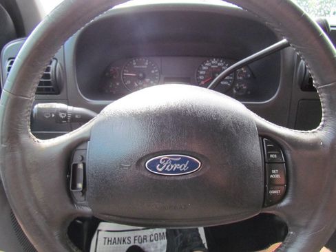 Used 2007 Ford F250 XLT image 19