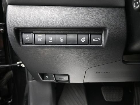 Used 2023 Toyota Venza Limited AWD/4WD image 20