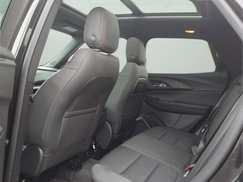 Certified 2023 Chevrolet TrailBlazer RS w/ Sun and Liftgate Package AWD/4WD image 14