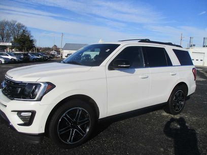 Used 2020 Ford Expedition Limited w/ Equipment Group 303A