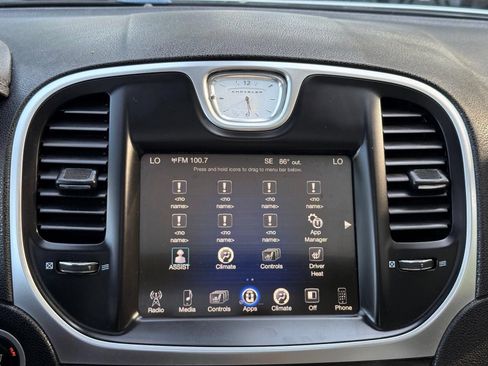 Used 2015 Chrysler 300 Limited RWD image 41