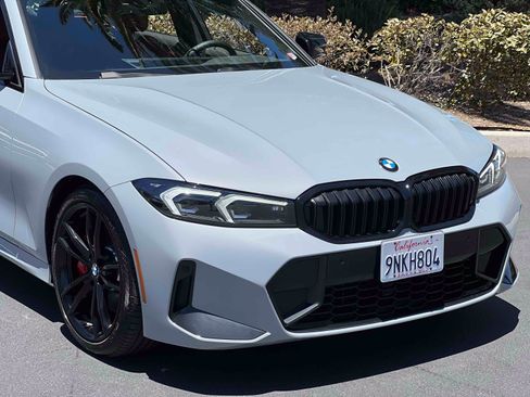 Used 2024 BMW 330i Sedan w/ M Sport Package RWD image 40