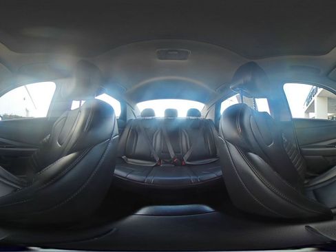 Used 2025 Hyundai Elantra Limited image 42