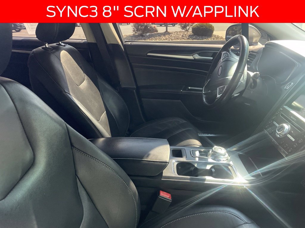 Used 2019 Ford Fusion Titanium AWD/4WD image 10