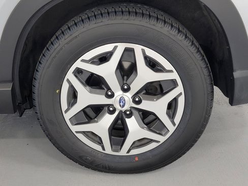 Certified 2024 Subaru Forester Premium image 11