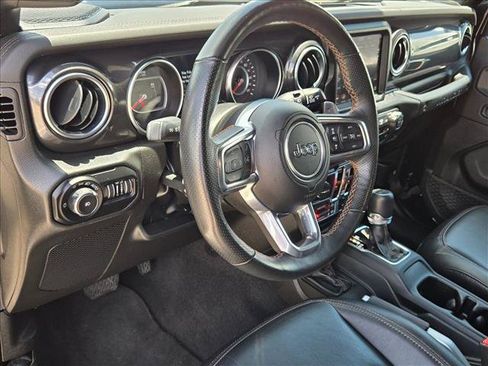 Used 2022 Jeep Wrangler Unlimited Rubicon AWD/4WD image 10