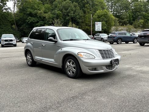 Used 2004 Chrysler PT Cruiser Limited image 1