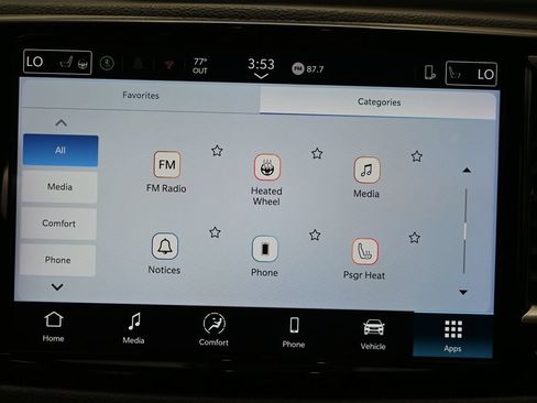 Used 2025 Chrysler Pacifica Select FWD image 13