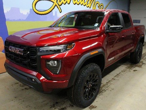 New 2026 GMC Canyon Elevation w/ Convenience Package image 8