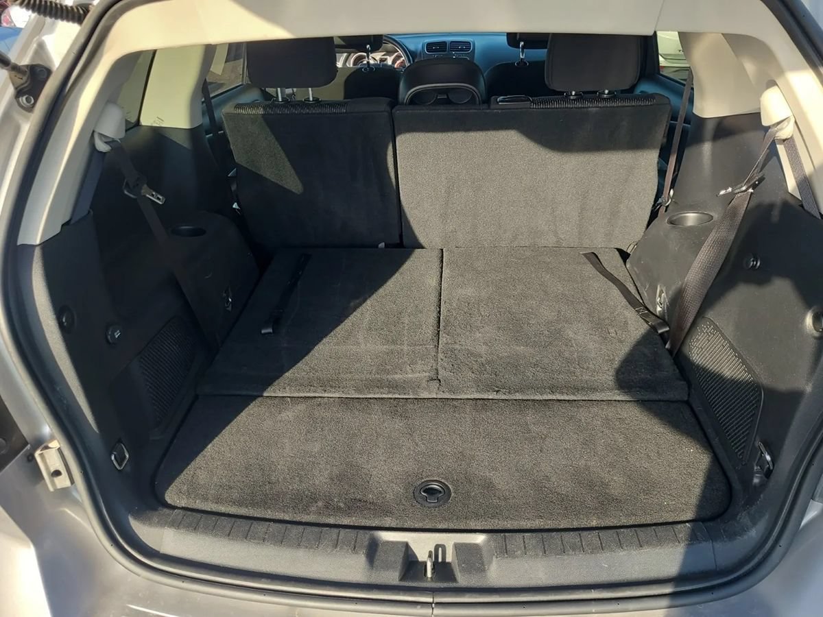 Used 2019 Dodge Journey SE FWD image 11