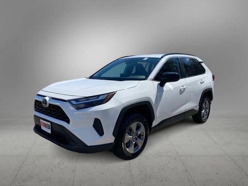 Used 2025 Toyota RAV4 LE image 6