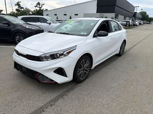Certified 2024 Kia Forte GT-Line w/ GT-Line Premium Package FWD image 3