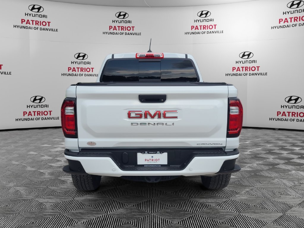 Used 2023 GMC Canyon Denali AWD/4WD image 4