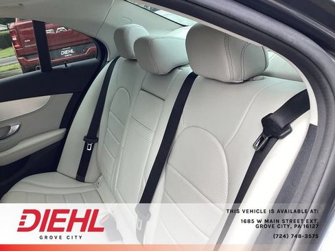 Used 2016 Mercedes-Benz C 300 4MATIC Sedan image 13