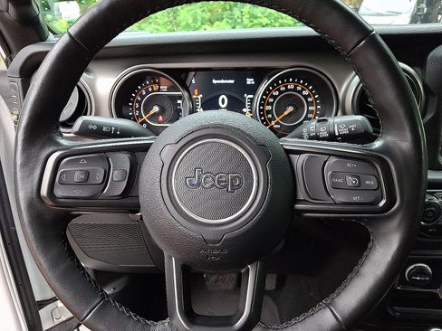 Certified 2022 Jeep Wrangler Unlimited Sport AWD/4WD image 20
