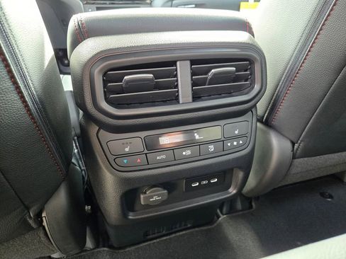 New 2026 Honda Ridgeline Black Edition image 11