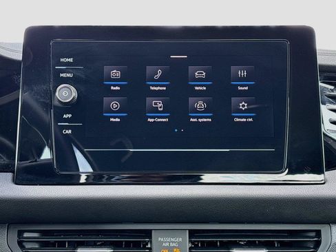 Used 2025 Volkswagen Jetta Sport FWD image 16