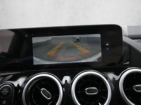 Certified 2025 Mercedes-Benz GLA 250 4MATIC image 11