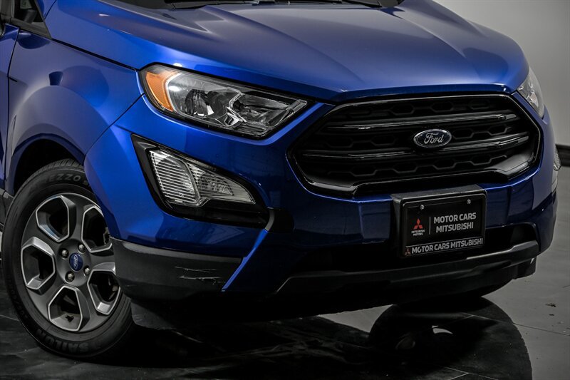 Used 2020 Ford EcoSport S FWD image 2
