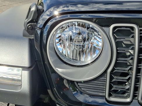 Used 2025 Jeep Wrangler Unlimited Sport S 4xe w/ Convenience Group image 9