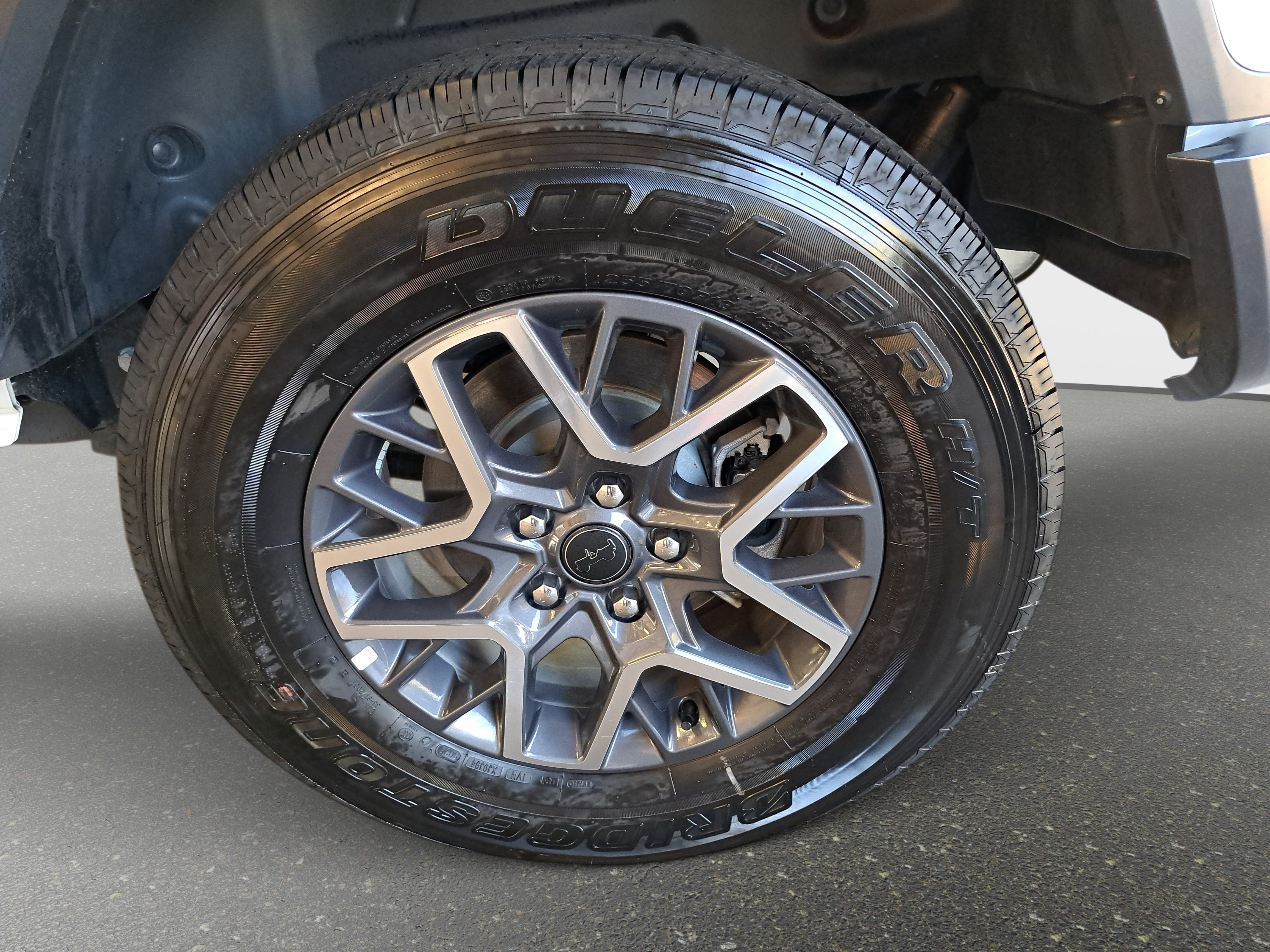 Used 2026 Jeep Wrangler Unlimited Sahara AWD/4WD image 29