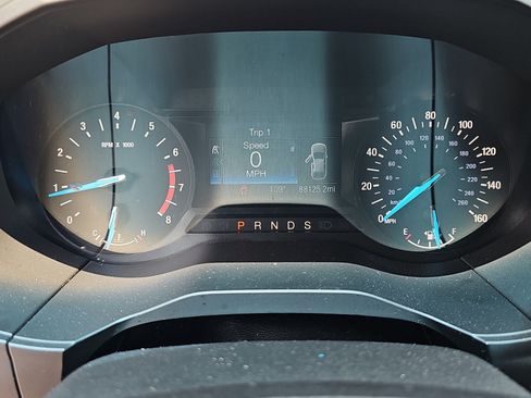 Used 2020 Ford Edge SE FWD image 19