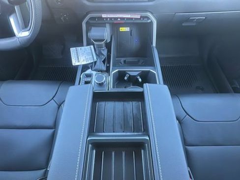 New 2026 Toyota Tundra Limited AWD/4WD image 9