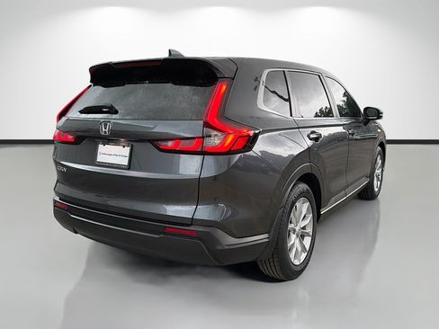 Used 2024 Honda CR-V EX image 3