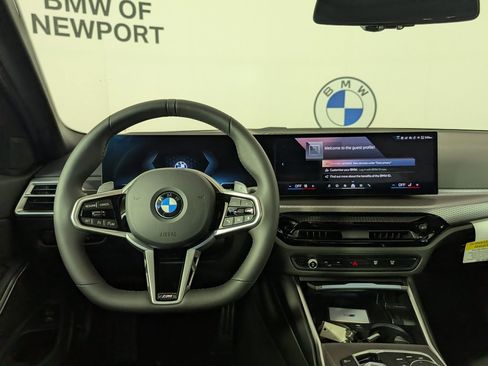 New 2026 BMW 330i xDrive Sedan w/ M Sport Package image 17