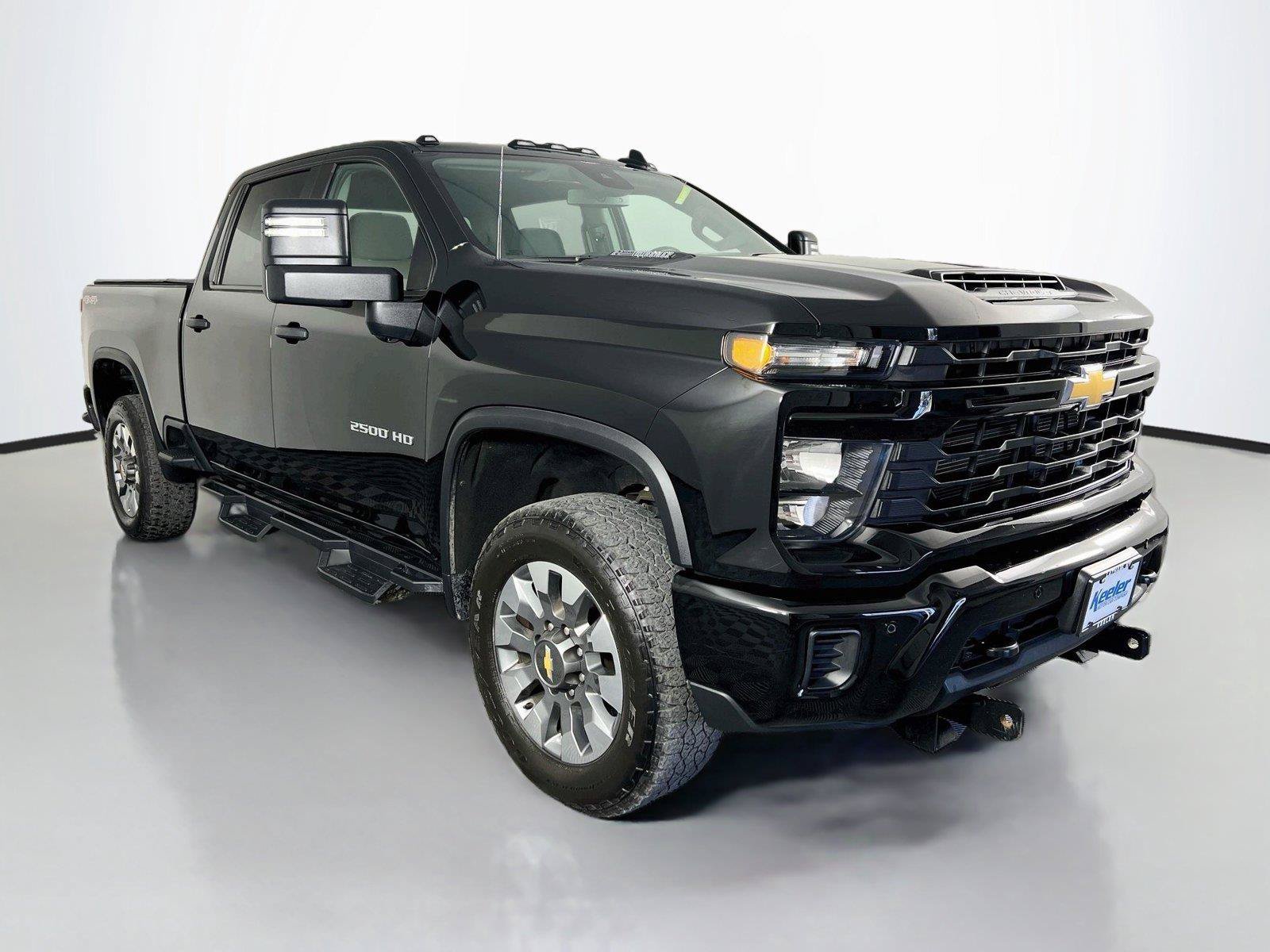 Used 2025 Chevrolet Silverado 2500 Custom w/ Custom Value Package AWD/4WD image 8