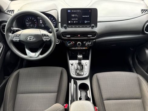 Used 2023 Hyundai Kona SEL AWD/4WD image 12