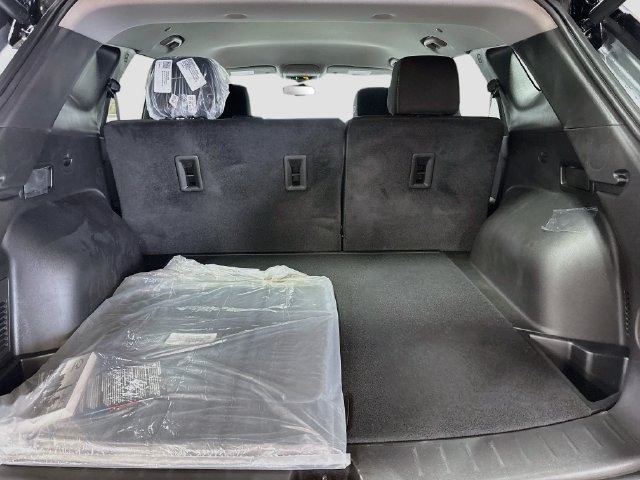 New 2026 Chevrolet Blazer LT w/ Convenience Package FWD image 22