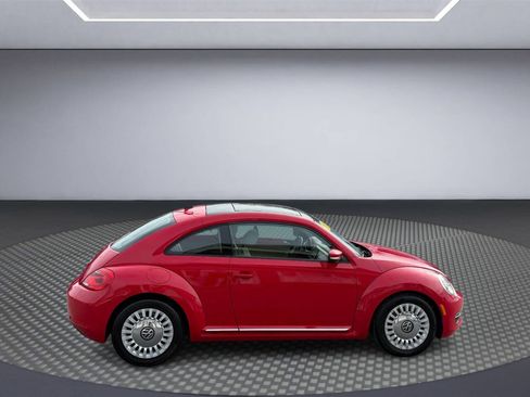 Used 2014 Volkswagen Beetle 1.8T image 8