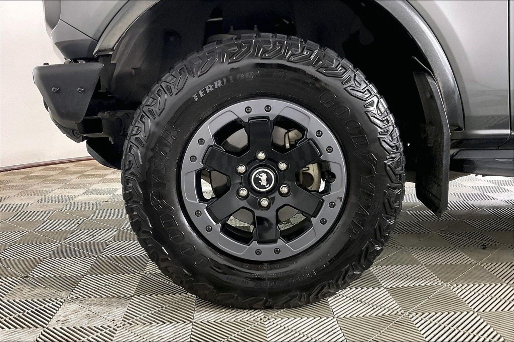 Used 2022 Ford Bronco Badlands AWD/4WD image 8