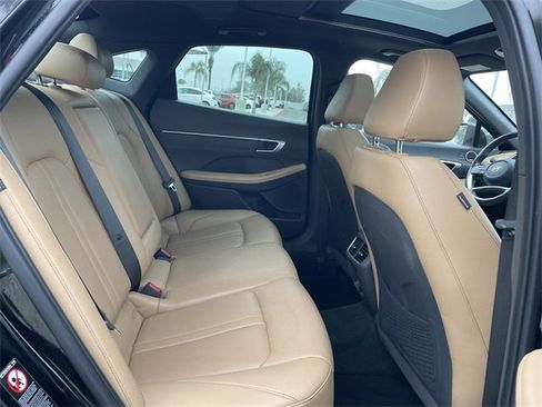 Used 2022 Hyundai Sonata Limited image 28
