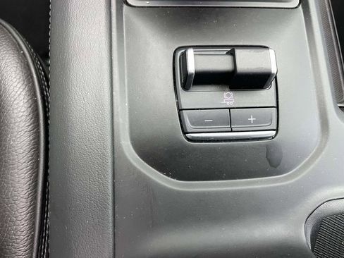 Used 2022 GMC Sierra 1500 Denali w/ Denali Reserve Package image 43