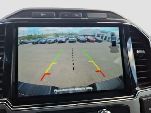 Used 2022 Ford F250 Lariat w/ Lariat Ultimate Package AWD/4WD image 18