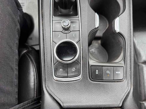 Used 2019 Cadillac XT4 Premium Luxury image 38