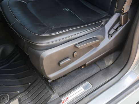 Used 2019 Chevrolet Colorado ZR2 AWD/4WD image 11