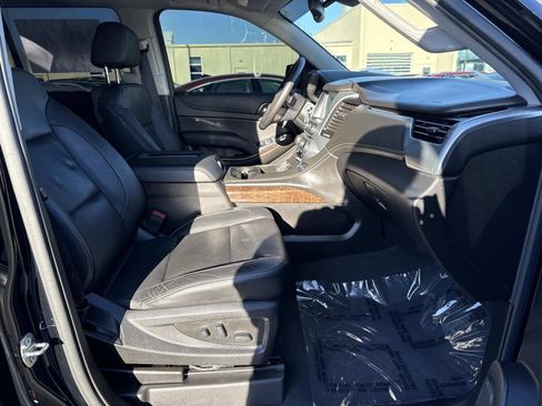 Used 2020 Chevrolet Tahoe LT image 17