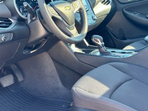Used 2023 Chevrolet Malibu LT FWD image 20