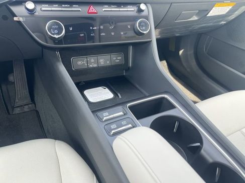 New 2026 Hyundai Sonata SEL FWD image 16