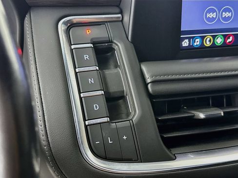 Used 2022 Chevrolet Tahoe LS RWD image 18