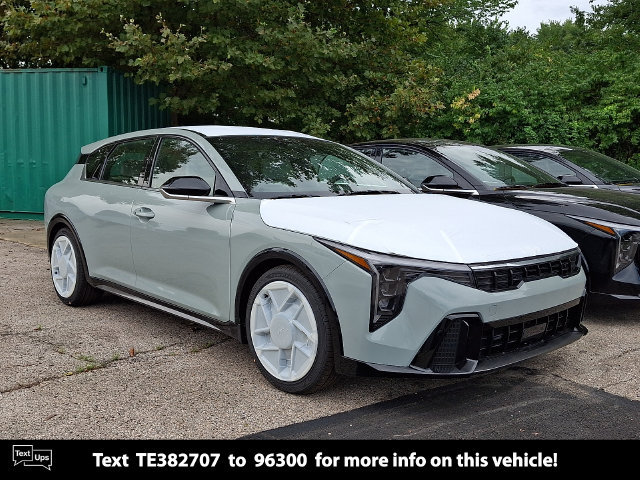 New 2026 Kia K4 GT-Line FWD image 1