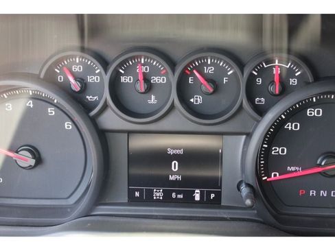 New 2025 Chevrolet Silverado 1500 Custom image 18