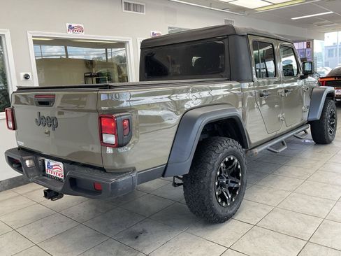 Used 2020 Jeep Gladiator Sport w/ Trailer Tow Package AWD/4WD image 5
