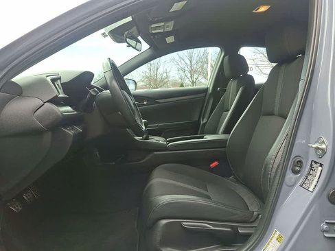 Used 2020 Honda Civic Sport image 11